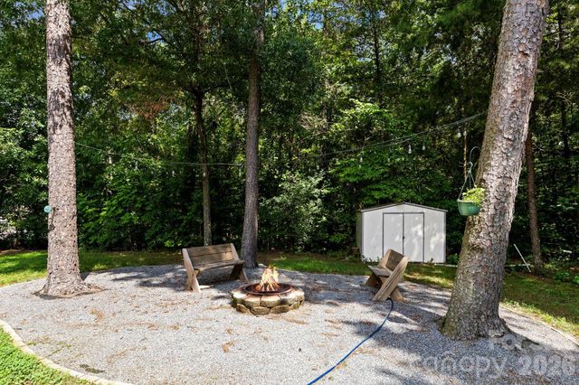 4002 Canbury Court, Charlotte, NC 28269