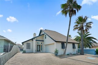 15317 Mutiny Ct, Corpus Christi, TX 78418