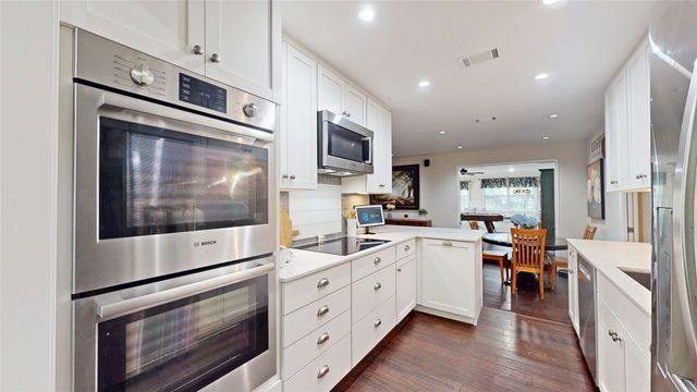 808 San Marcos Lane, Bedford, TX 76021
