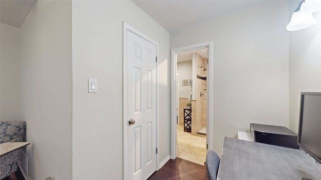 808 San Marcos Lane, Bedford, TX 76021