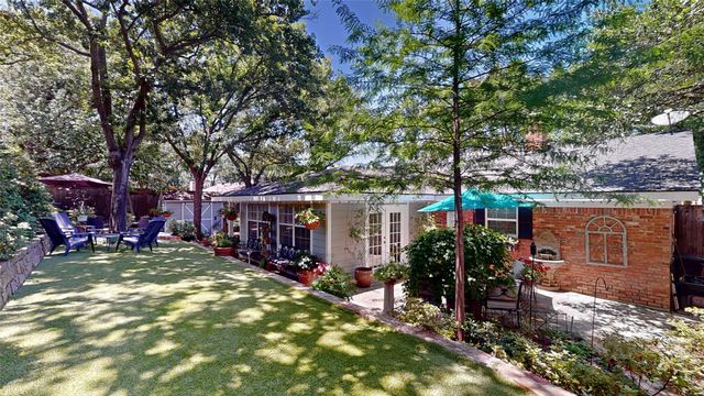 808 San Marcos Lane, Bedford, TX 76021