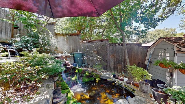 808 San Marcos Lane, Bedford, TX 76021
