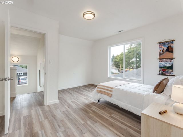 3209 BRIDGE St, Vancouver, WA 98661