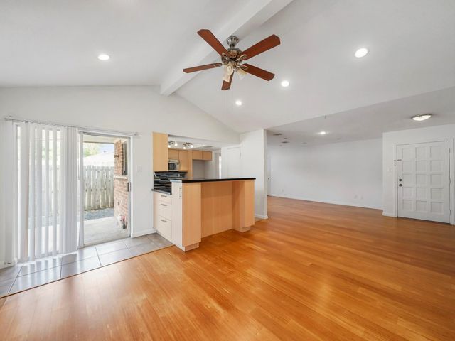 1223 Bramblebury Drive, Sugar Land, TX 77498