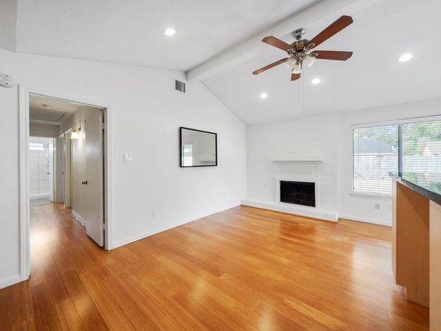 1223 Bramblebury Drive, Sugar Land, TX 77498