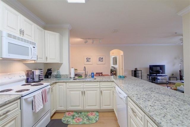 6411 Borasco Drive 216, Melbourne, FL 32940