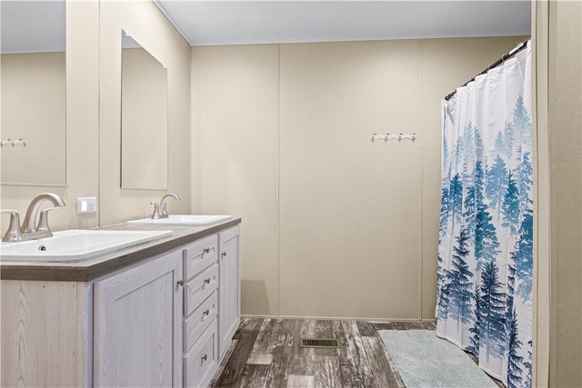 110 E 72 Highway, Abbeville, SC 29620