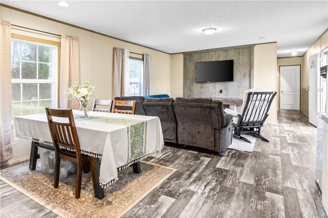 110 E 72 Highway, Abbeville, SC 29620