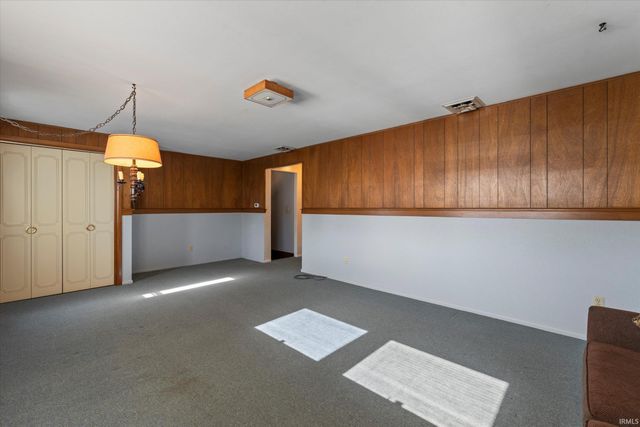 52791 Holly Court, South Bend, IN 46637