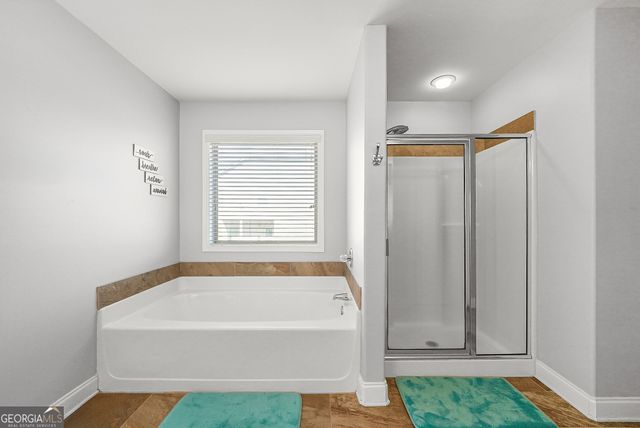 3831 Lake Haven Way, Atlanta, GA 30349