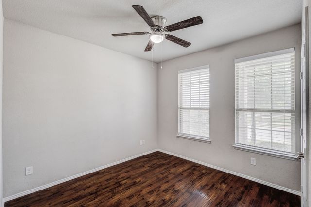 5529 Las Lomas Lane, Denton, TX 76208