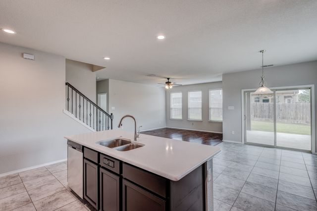 5529 Las Lomas Lane, Denton, TX 76208