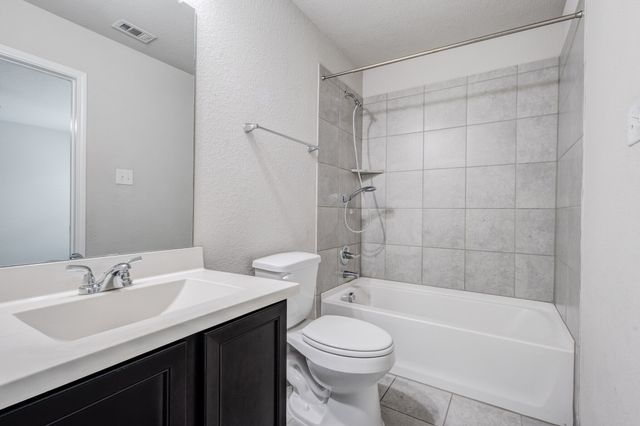 5529 Las Lomas Lane, Denton, TX 76208