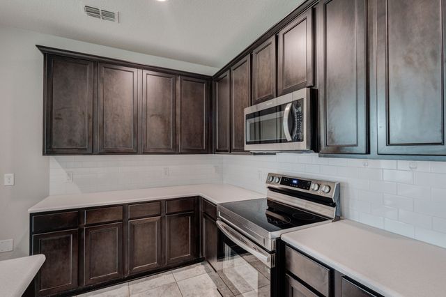 5529 Las Lomas Lane, Denton, TX 76208