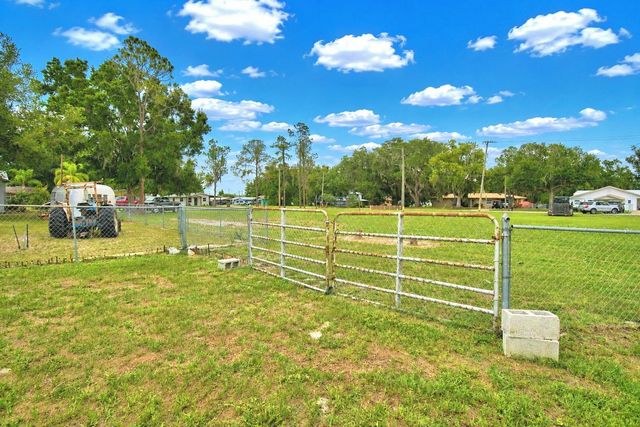 906 N 9TH AVENUE, Wauchula, FL 33873