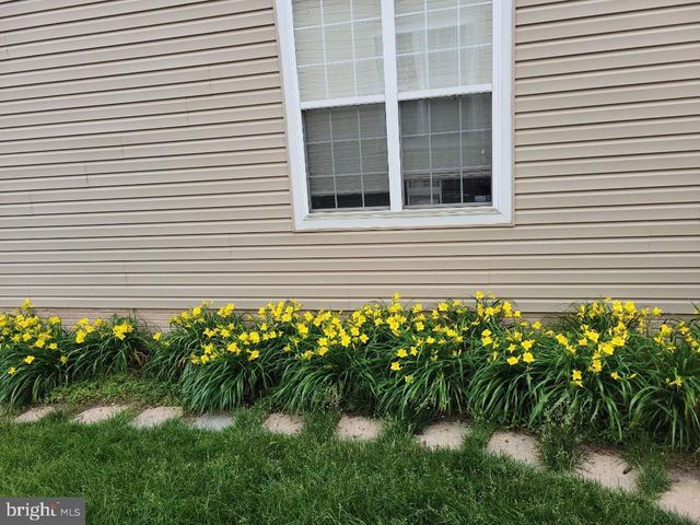 2304 BROOKE GROVE RD, Bowie, MD 20721