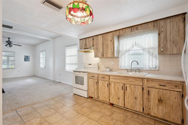 420 JACKS MEMORIAL RD, St Cloud, FL 34769