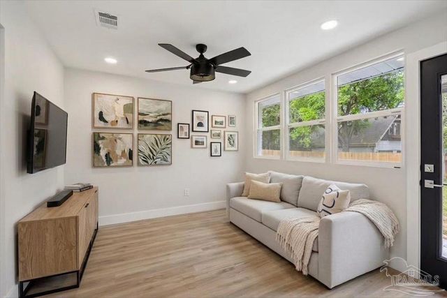 1504 Baylen St, Pensacola, FL 32501