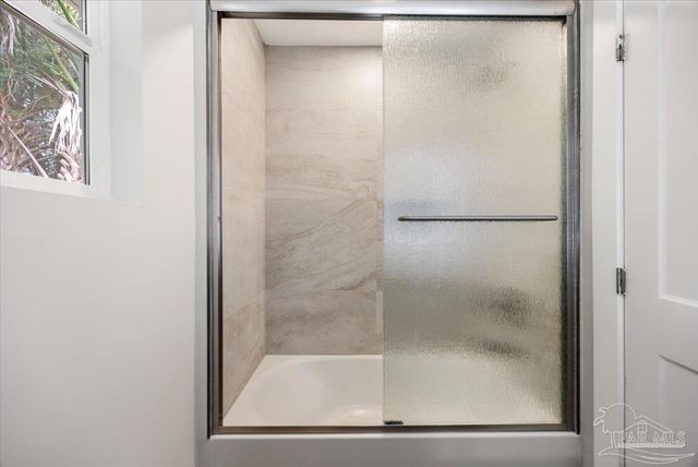 1504 Baylen St, Pensacola, FL 32501