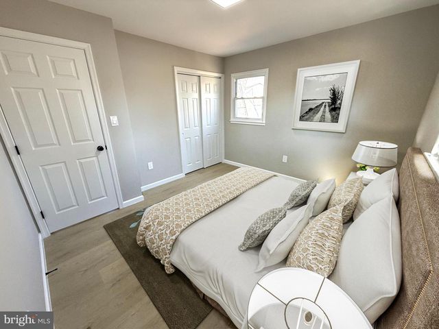 7405 ALBEMARLE DR, Manassas, VA 20111