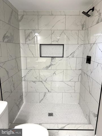 7405 ALBEMARLE DR, Manassas, VA 20111