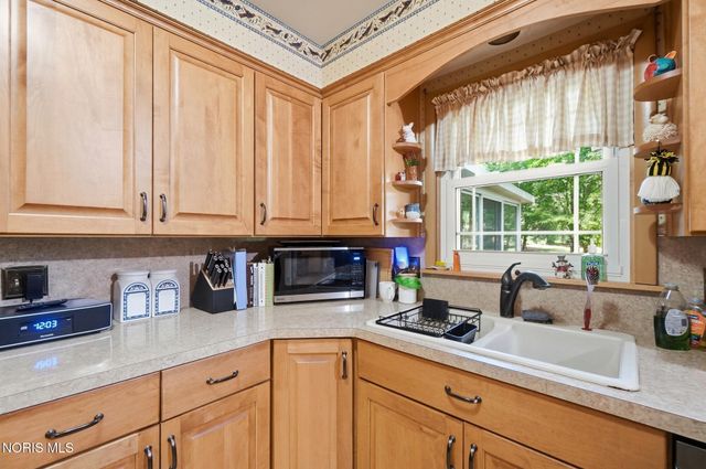 1020 Gustin Avenue, Bowling Green, OH 43402