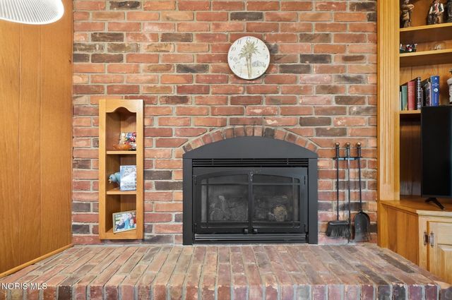 1020 Gustin Avenue, Bowling Green, OH 43402