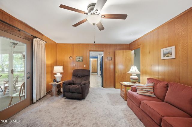 1020 Gustin Avenue, Bowling Green, OH 43402