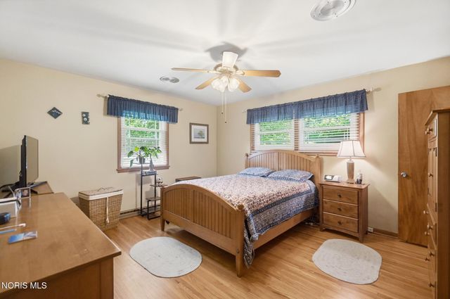 1020 Gustin Avenue, Bowling Green, OH 43402