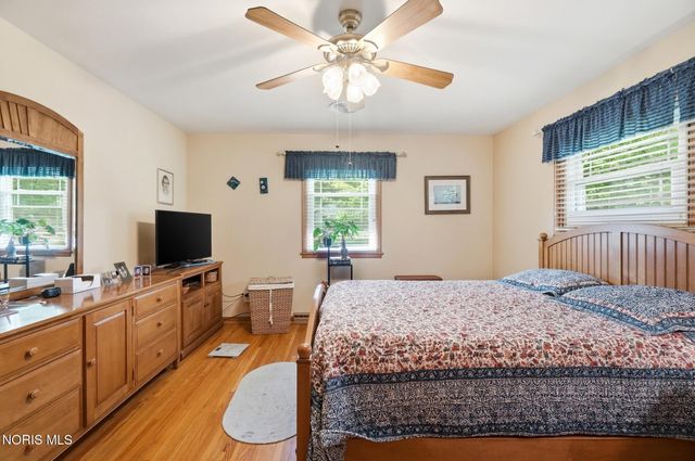 1020 Gustin Avenue, Bowling Green, OH 43402