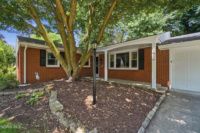 1020 Gustin Avenue, Bowling Green, OH 43402