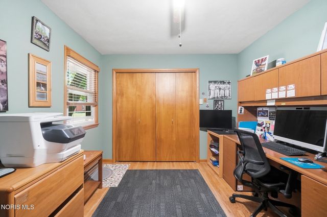 1020 Gustin Avenue, Bowling Green, OH 43402