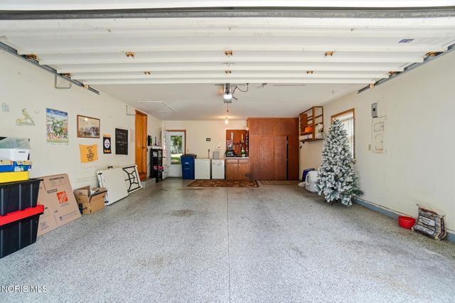 1020 Gustin Avenue, Bowling Green, OH 43402