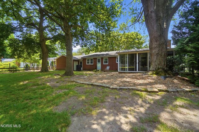 1020 Gustin Avenue, Bowling Green, OH 43402