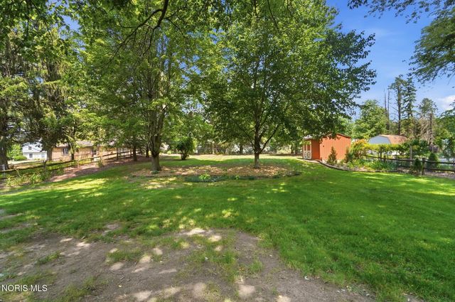 1020 Gustin Avenue, Bowling Green, OH 43402