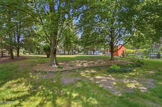 1020 Gustin Avenue, Bowling Green, OH 43402