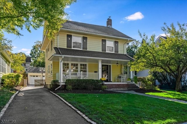 8 Kendal Ave, Maplewood Twp., NJ 07040