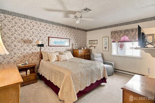567-B Nutley Drive, Monroe, NJ 08831