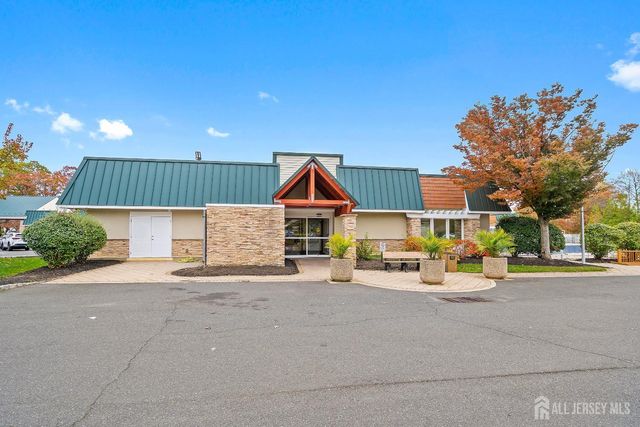567-B Nutley Drive, Monroe, NJ 08831