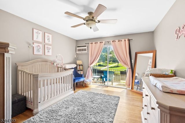 580 Bloomfield Ave 17A, West Caldwell Twp., NJ 07006