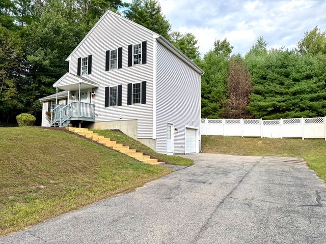 711 S Barre Road, Barre, MA 01005