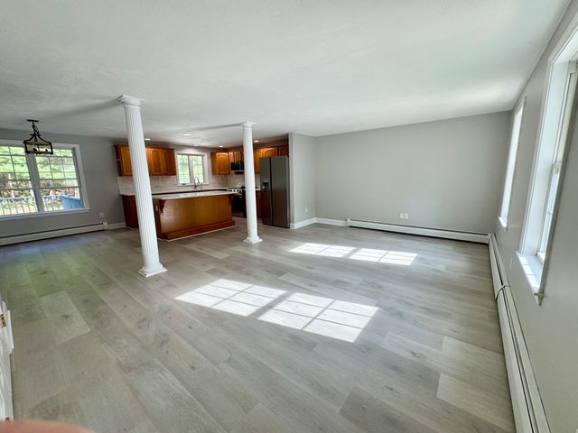 711 S Barre Road, Barre, MA 01005
