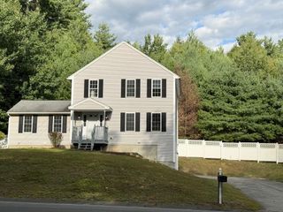 711 S Barre Road, Barre, MA 01005