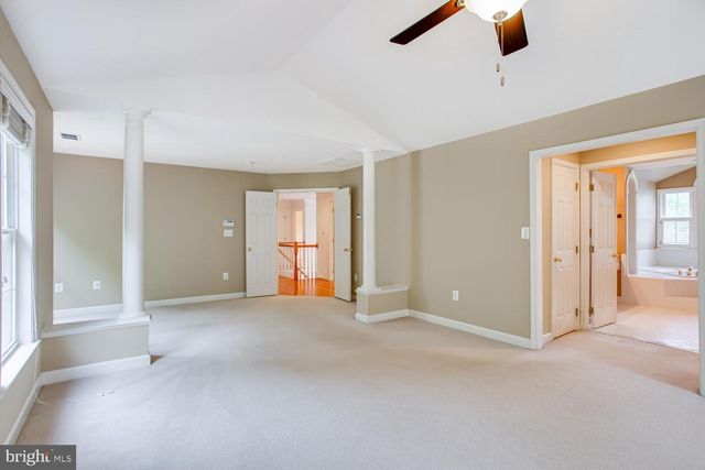 47265 MIDDLE BLUFF PL, Sterling, VA 20165