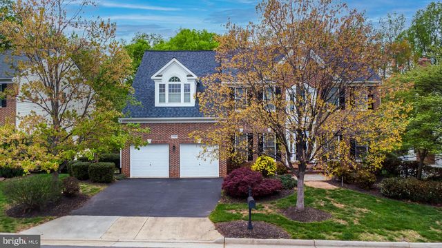 47265 MIDDLE BLUFF PL, Sterling, VA 20165