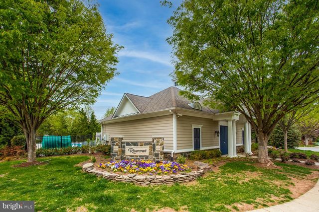 47265 MIDDLE BLUFF PL, Sterling, VA 20165