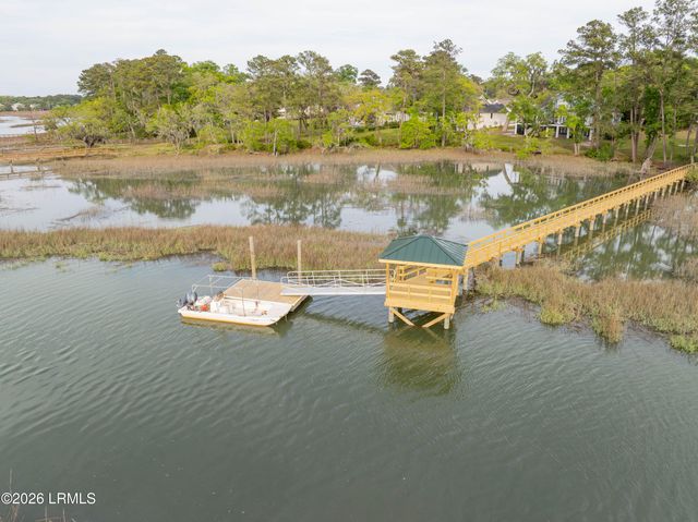 1073 Otter Circle, Beaufort, SC 29902