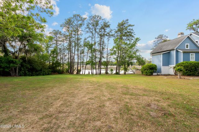 1073 Otter Circle, Beaufort, SC 29902
