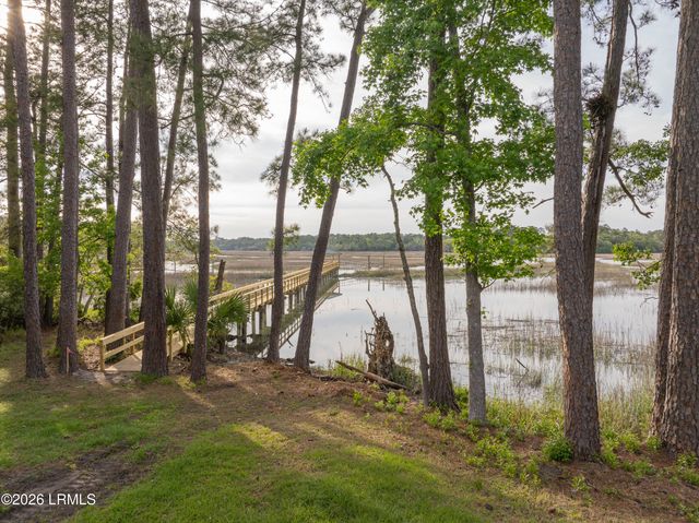 1073 Otter Circle, Beaufort, SC 29902
