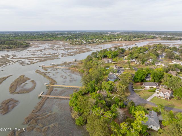 1073 Otter Circle, Beaufort, SC 29902